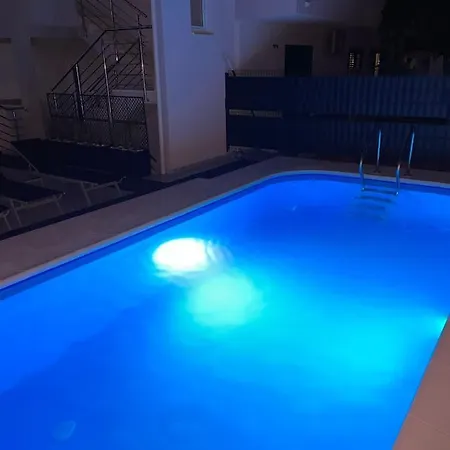 Villa Milena Sweet Apartment-With A Pool Trogir Zewnętrze zdjęcie