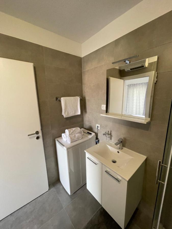 Milena Sweet Apartment-with A Pool *