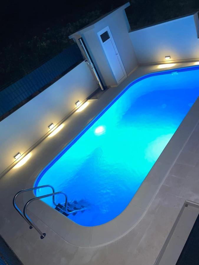 Milena Sweet Apartment-with A Pool Trogir